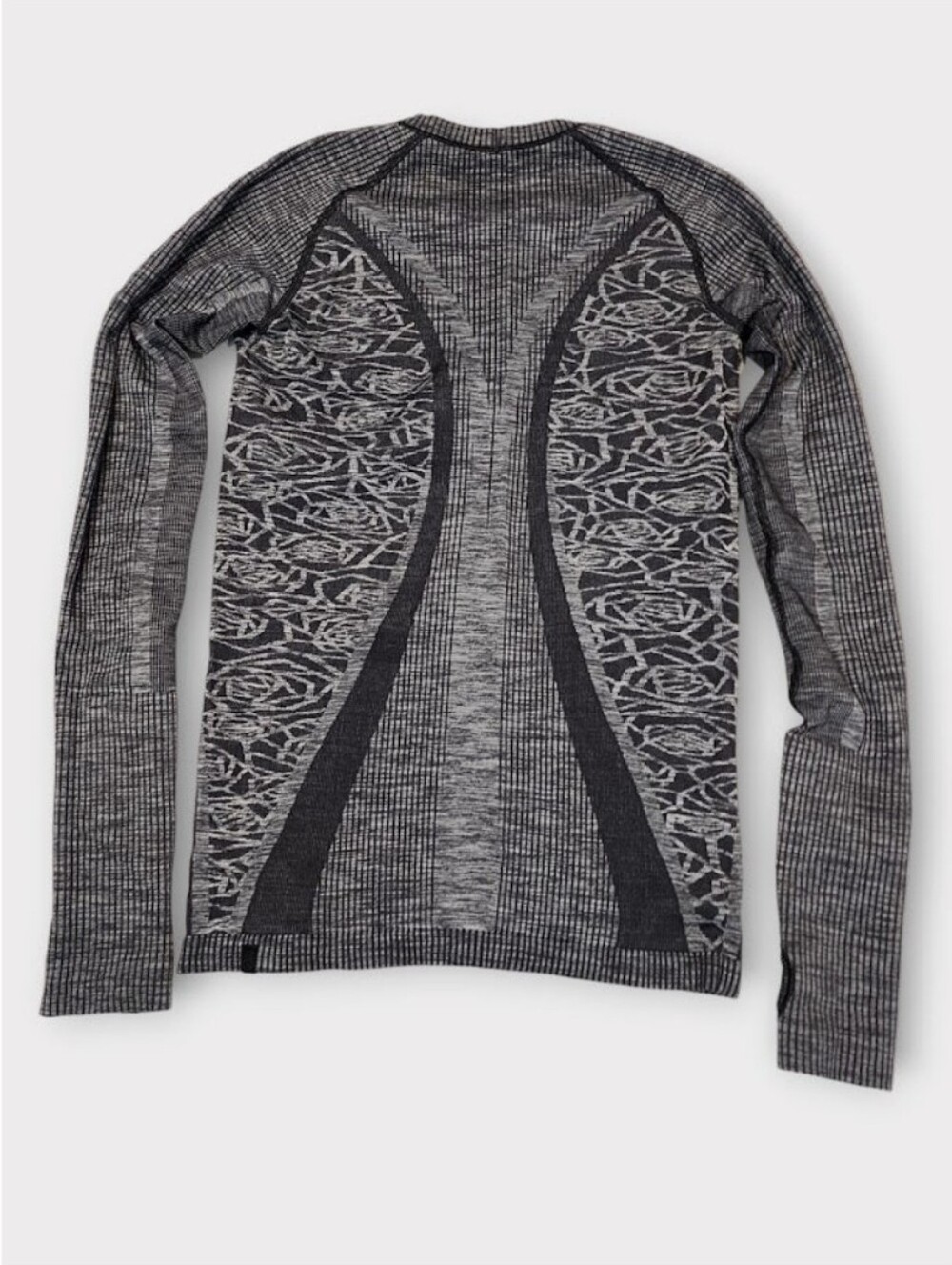 Size 6 - Lululemon Rest Less Pullover - Picture 3 of 3